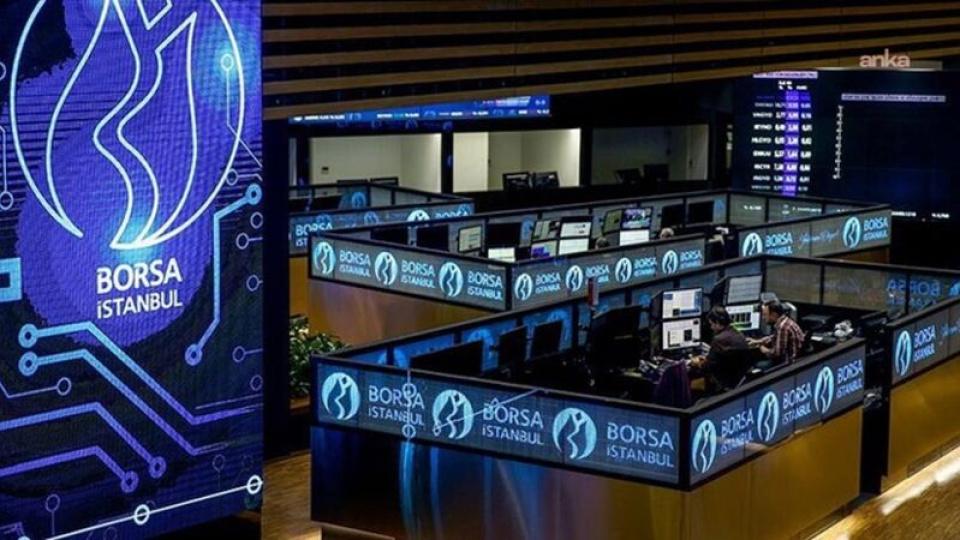 Borsada satışlar hızlandı BIST 100 endeksi haftanın üçüncü işlem gününde gün içinde yüzde 2'yi aşan kayıp yaşadı.